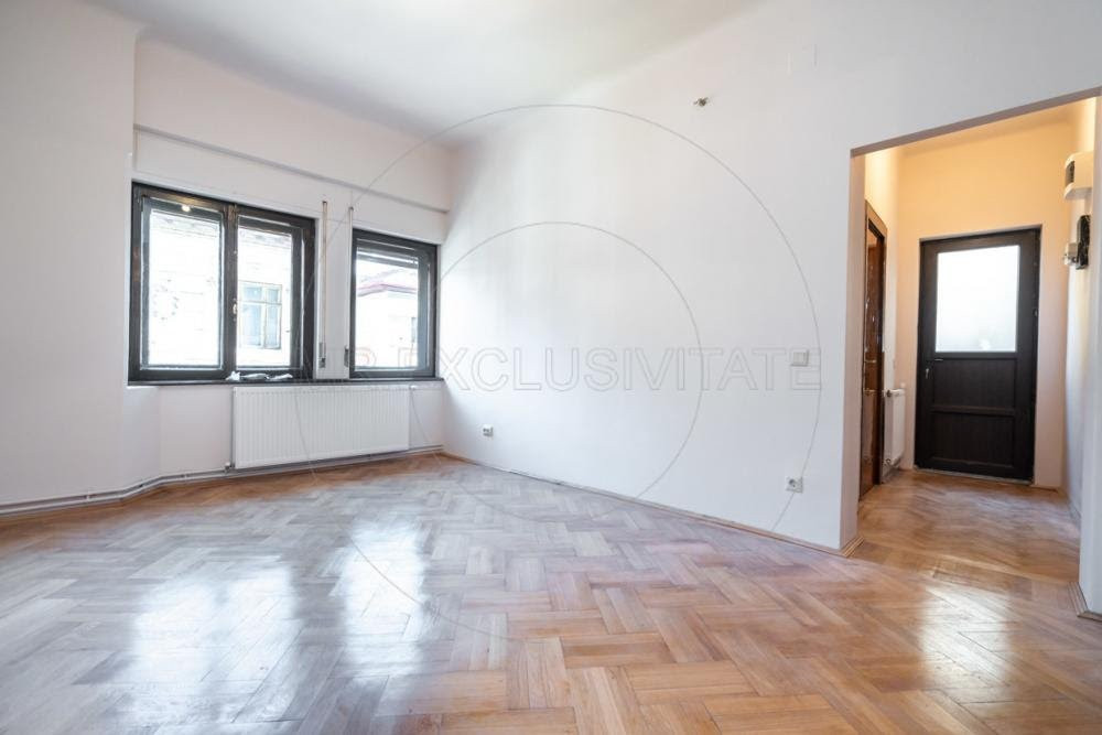 De inchiriat apartament 4 camere Ultracentral-Victoriei 