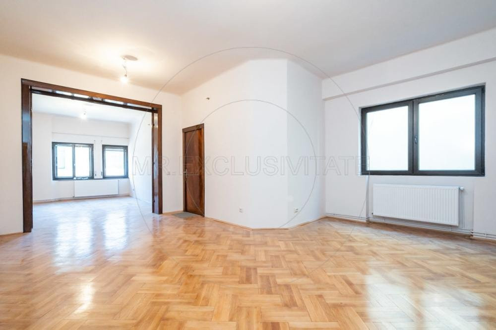 De inchiriat apartament 4 camere Ultracentral-Victoriei 