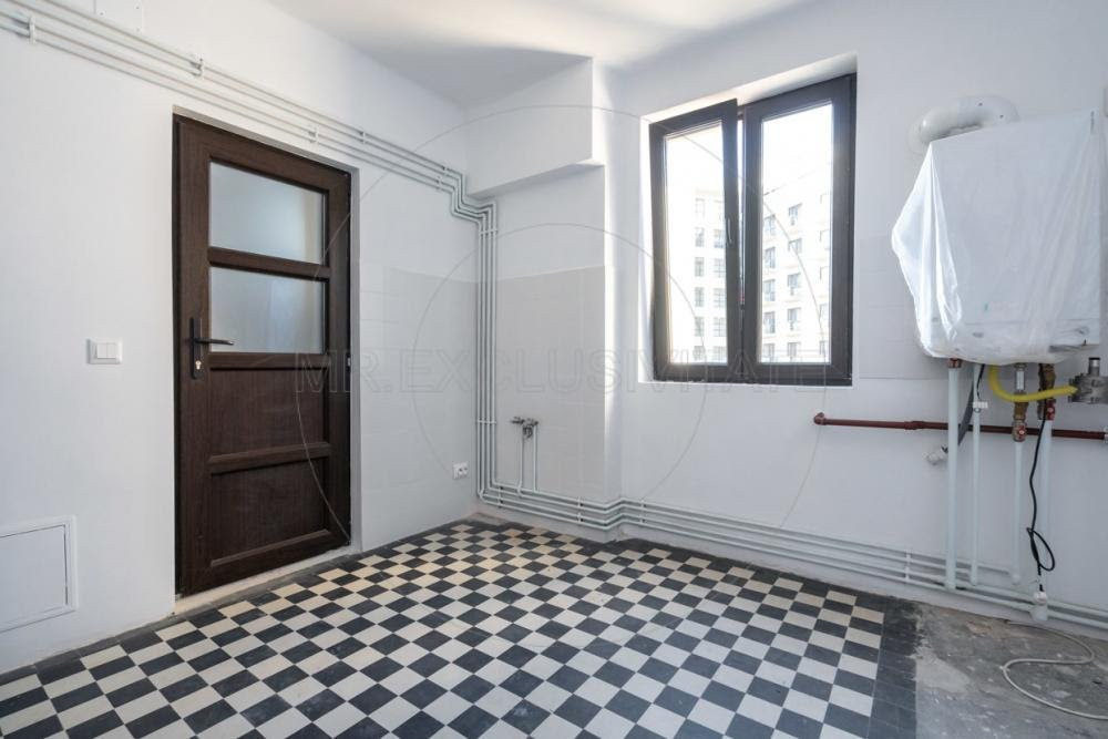 De inchiriat apartament 4 camere Ultracentral-Victoriei 