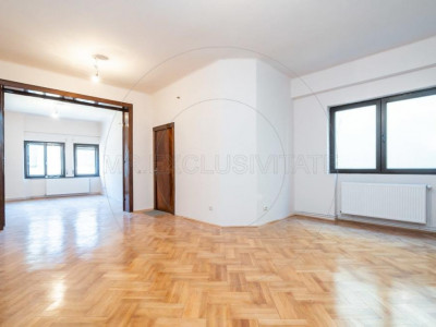 De inchiriat apartament 4 camere Ultracentral-Victoriei 