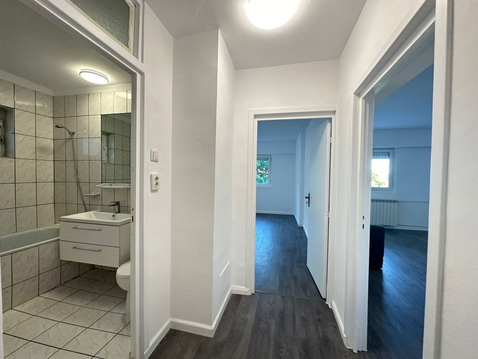 Apartament 2 camere Calea Vacaresti - Metrou Mihai Bravu