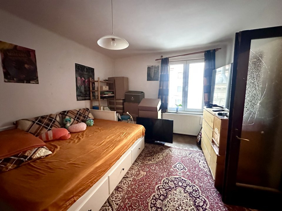 Apartament in vila 3 Camere Universitate - Batistei investitie