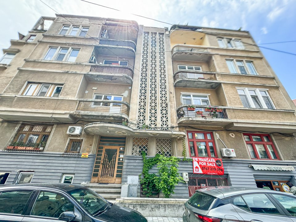 APARTAMENT 4 CAMERE  ZONA ARMENEASCA 