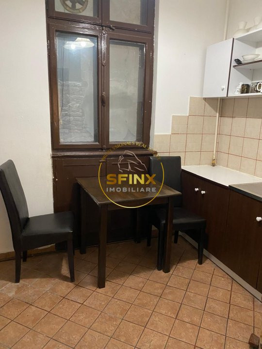 APARTAMENT 4 CAMERE  ZONA ARMENEASCA 