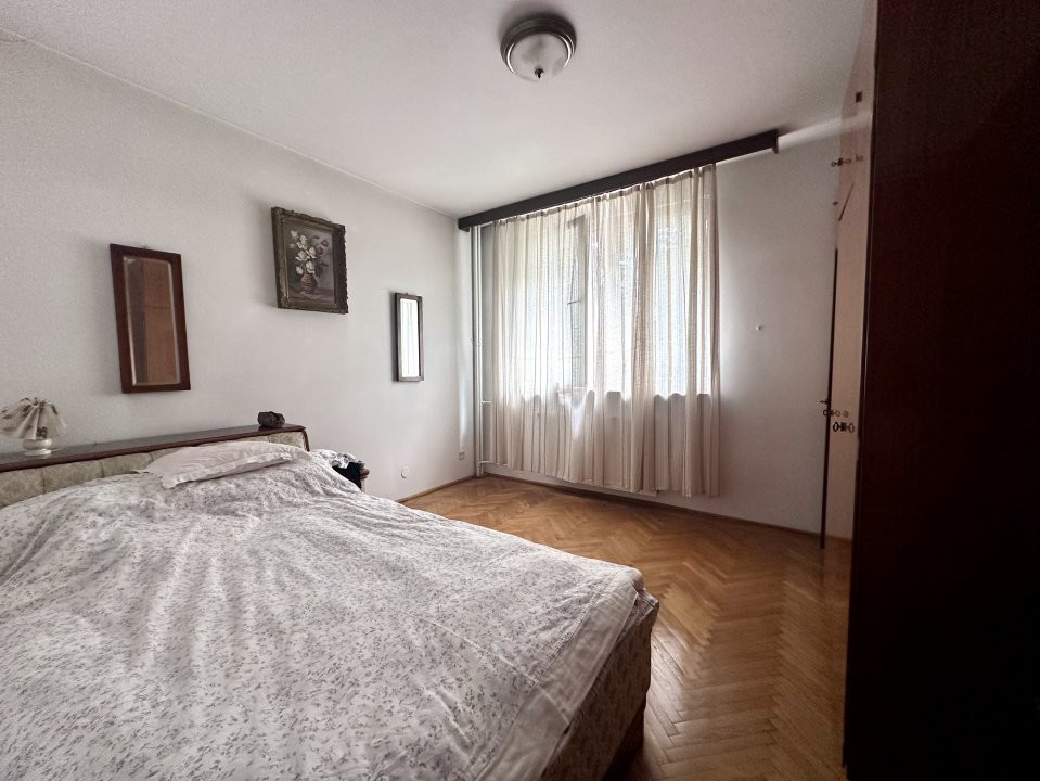 Apartament 3 Camere Metrou Titan 