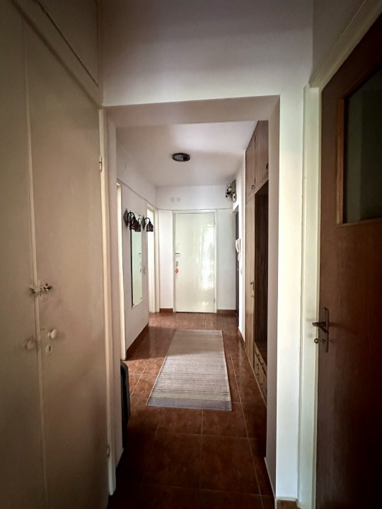 Apartament 3 Camere Metrou Titan 