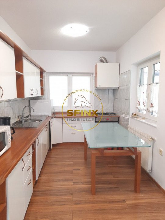 Cozy 3 bedroom villa near Bazilescu park and subway. Pet friendly!