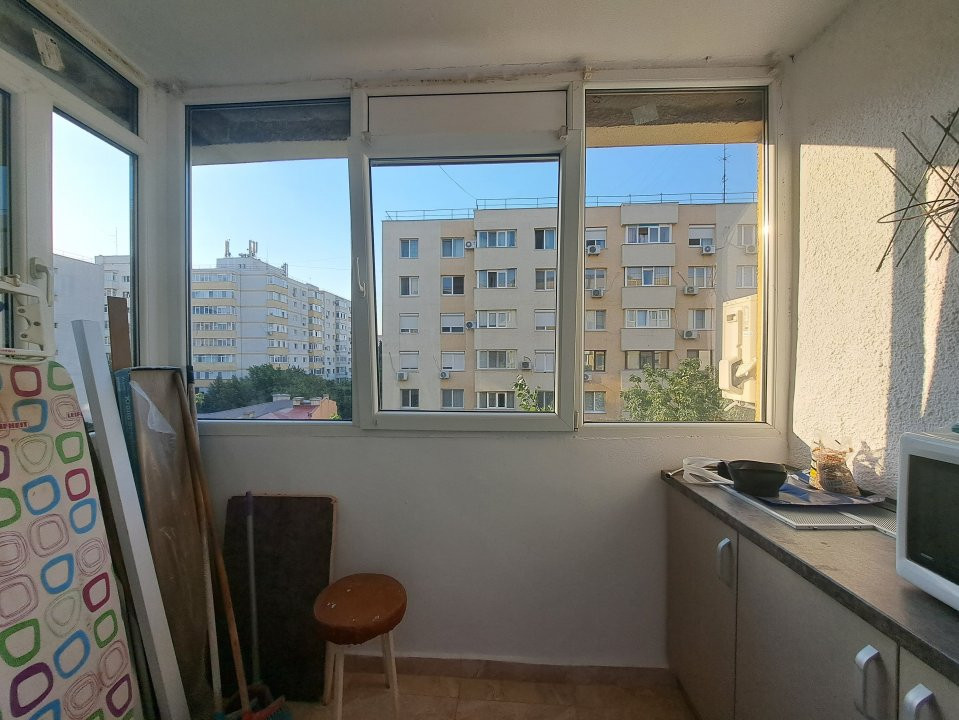 De inchiriat apartament 3 camere Iancului Metrou