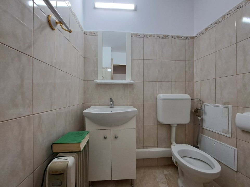 De inchiriat apartament 3 camere Iancului Metrou