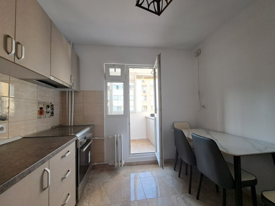 De inchiriat apartament 3 camere Iancului Metrou