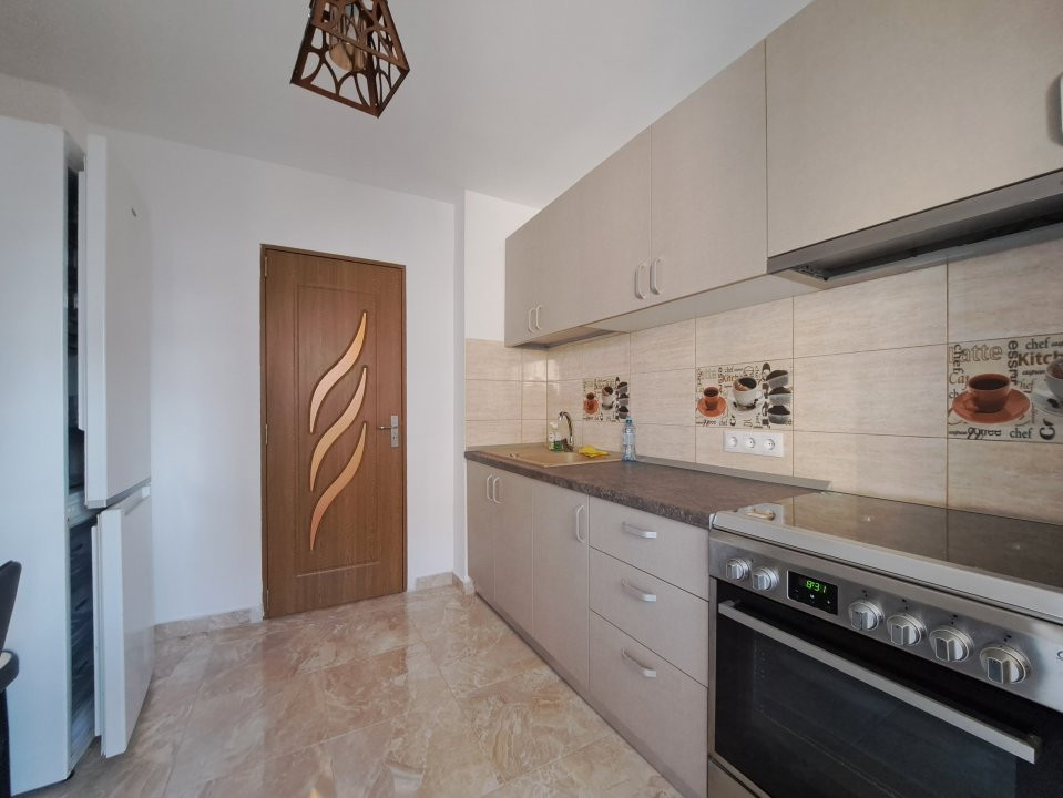 De inchiriat apartament 3 camere Iancului Metrou