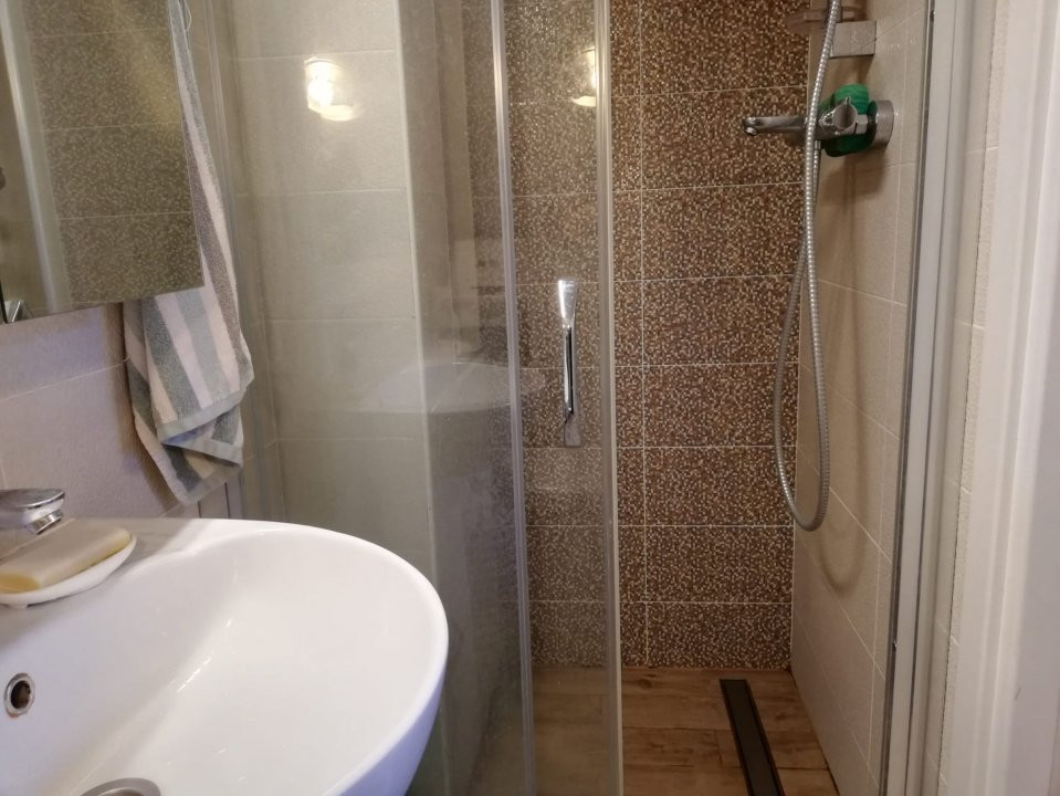De inchiriat vila Calea Grivitei Metrou