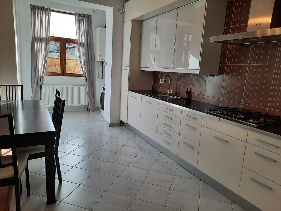 Domenii Casin, 3 camere cu terasa de 30mp si garaj, pet friendly!