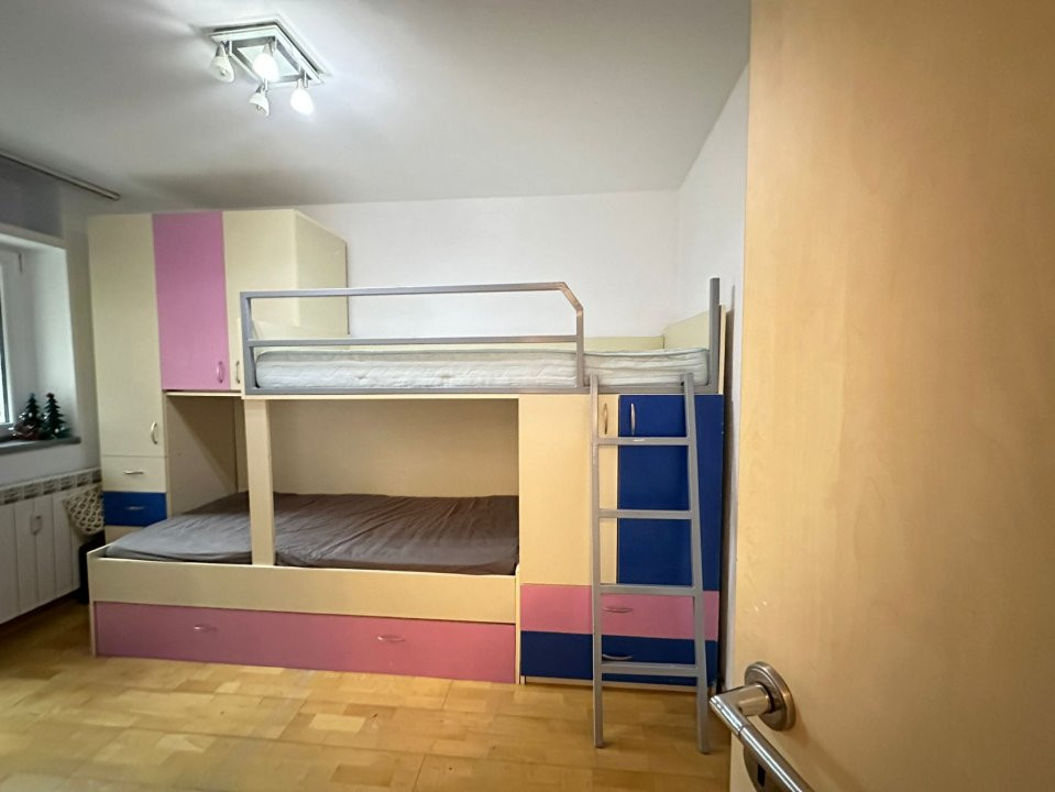 Apartament 4 camere de inchiriat Bulevard Unirii Fântânii