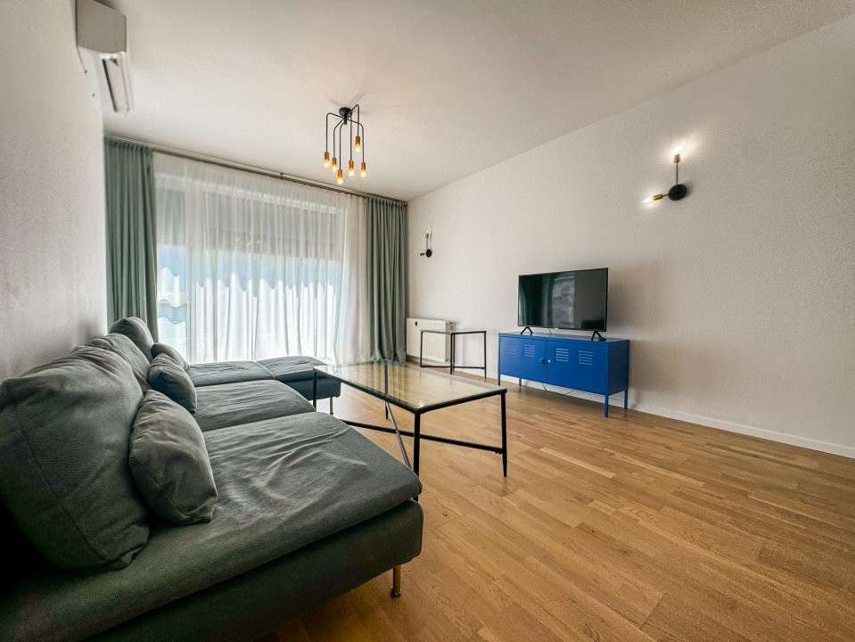 Apartament 2 camere curte proprie loc de parcare Sisesti