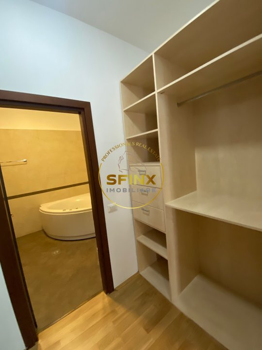 Pet friendly 4 room apartment near the park in Primaverii