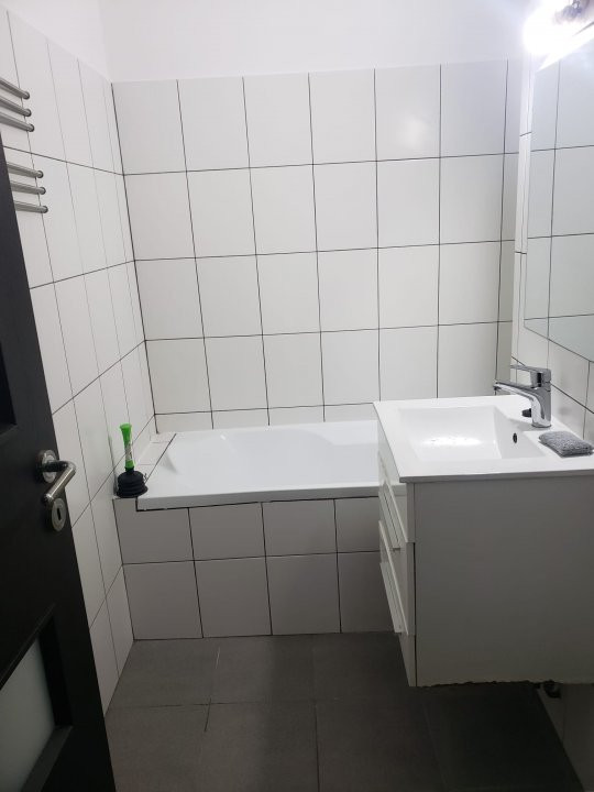 Apartament 2 camere de inchiriat Nerva Traian stradal