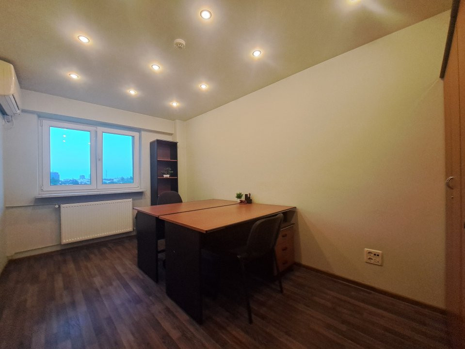 De inchiriat Apartament 4 camere Piata Victoriei Metrou