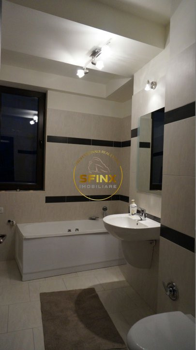 Near Cismigiu Park, 3 room furnished apartment  with garage, cat friendly