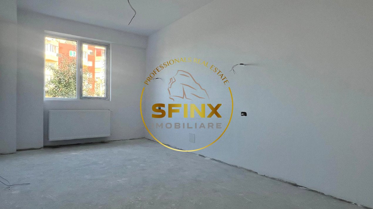 De vanzare apartament 3 camere Bloc Nou