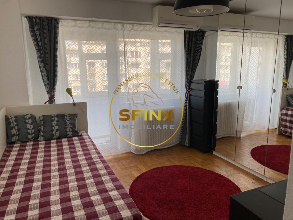 Apartament 3 camere de inchiriat Bulevard Decebal stradal