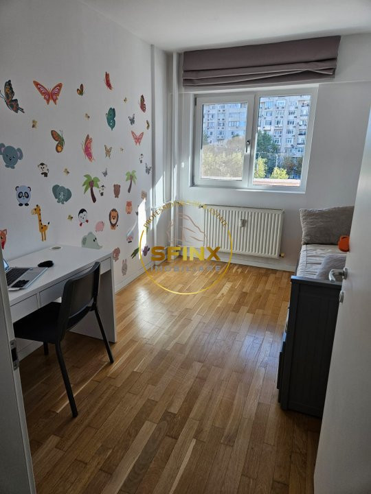 De inchiriat apartament cu 3 camere in Piata Muncii