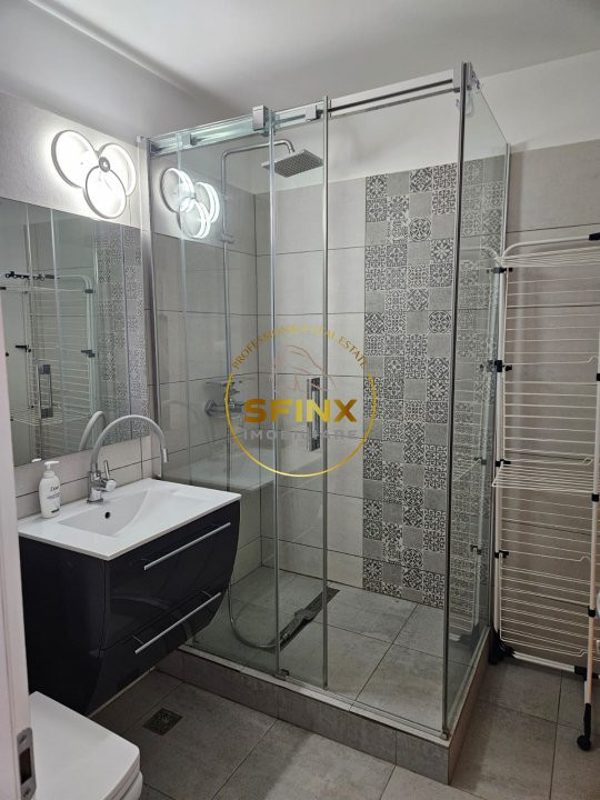 De inchiriat apartament cu 3 camere in Piata Muncii