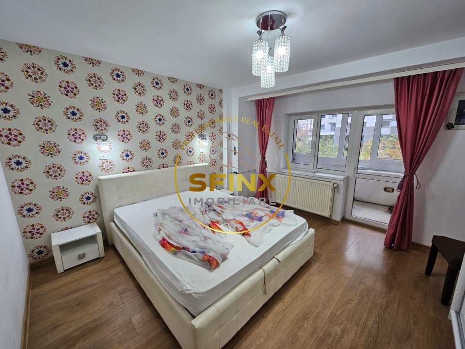 De inchiriat apartament cu 3 camere zona Decebal