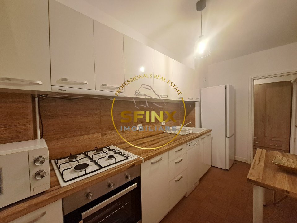 De inchiriat Apartament 3 camere Metrou Victoriei