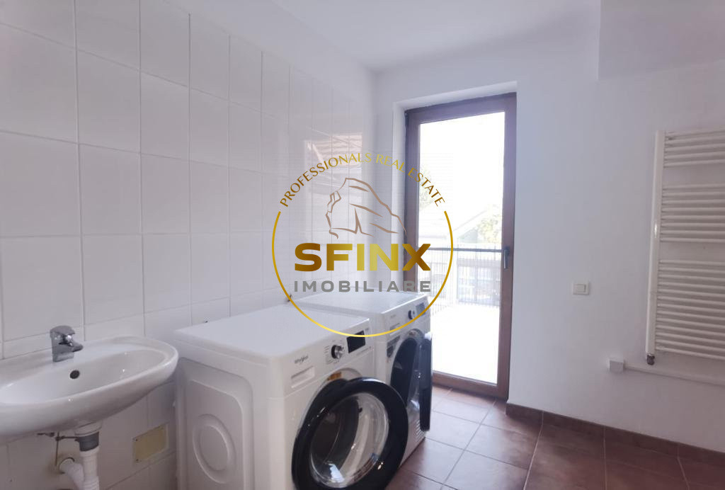 Beautiful, fully furnished, very quiet villa with pool, near the forest