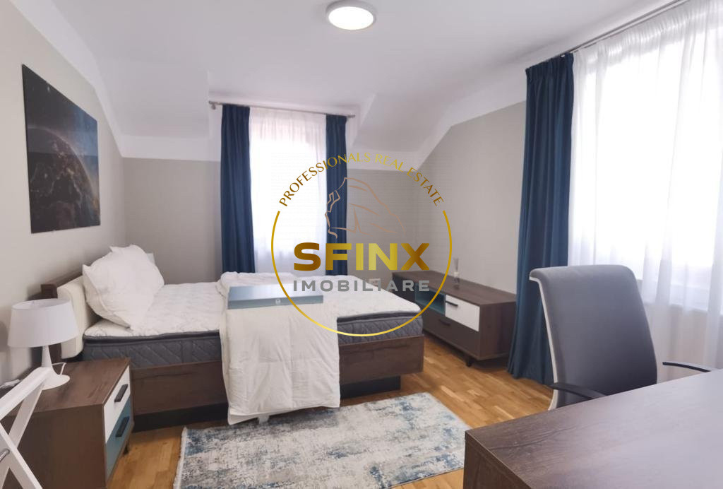 Beautiful, fully furnished, very quiet villa with pool, near the forest