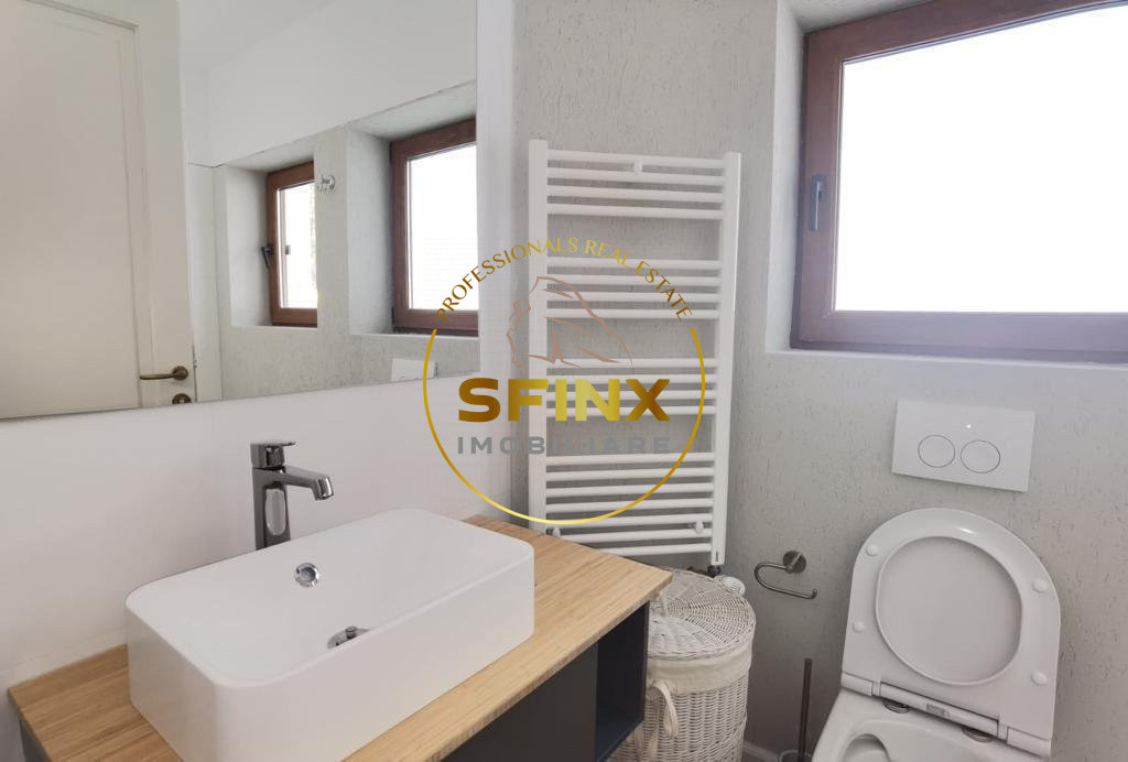 Beautiful, fully furnished, very quiet villa with pool, near the forest