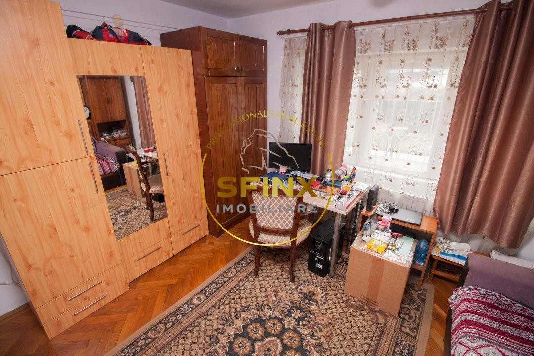 Apartament decomandat 3 camere in vila central