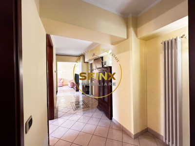 Apartament 3 camere centrala proprie  Decebal stradal