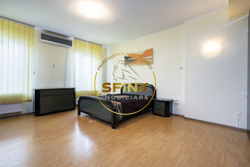 Apartament 4 camere  KOGALNICEANU - oportunitate investitie