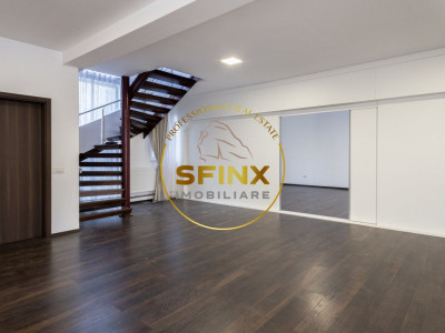 Spital Fundeni-vila 5 camere mari decomandate, gradina, 2 parcari, terasa gratar