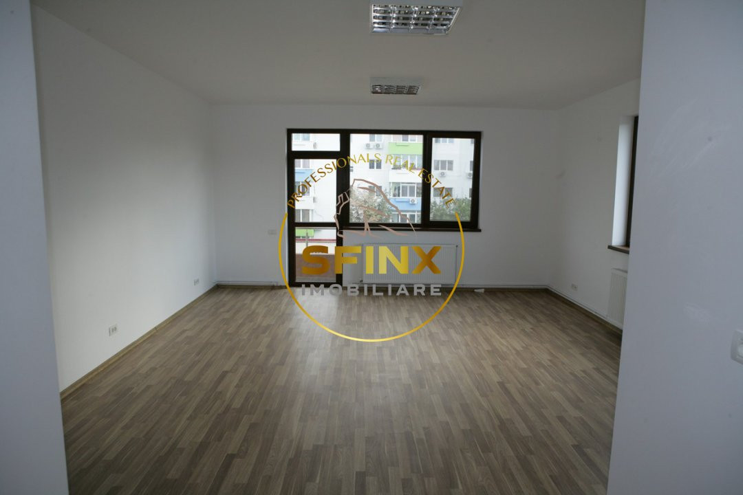 Apartment building for sale in Aviatiei