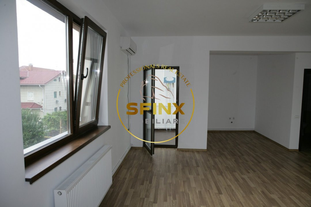 Apartment building for sale in Aviatiei