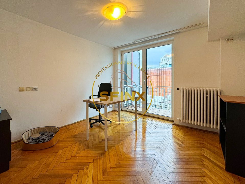 De vanzare 3 camere ideal pt investitie-Piata Romana