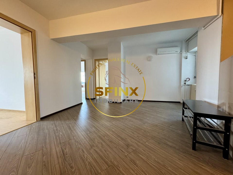 Apartament cu 3 camere Decebal 85 mp, 150 mp terasa cu acces direct si unic