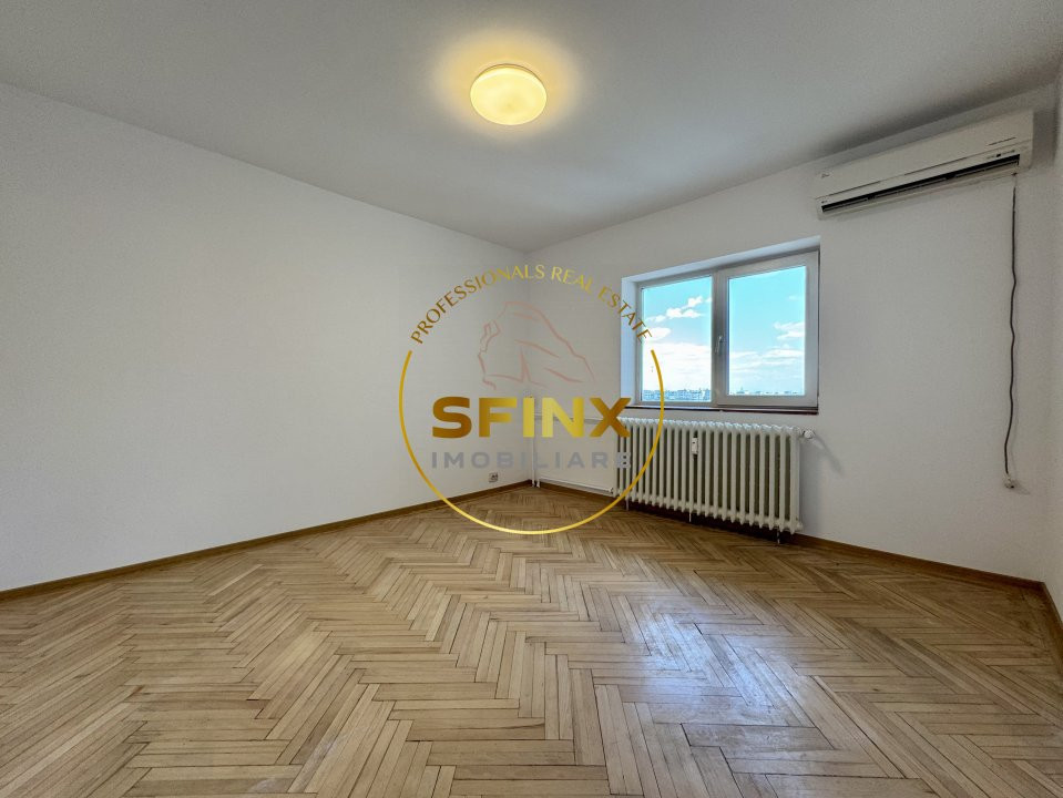 Apartament cu 3 camere Decebal 85 mp, 150 mp terasa cu acces direct si unic