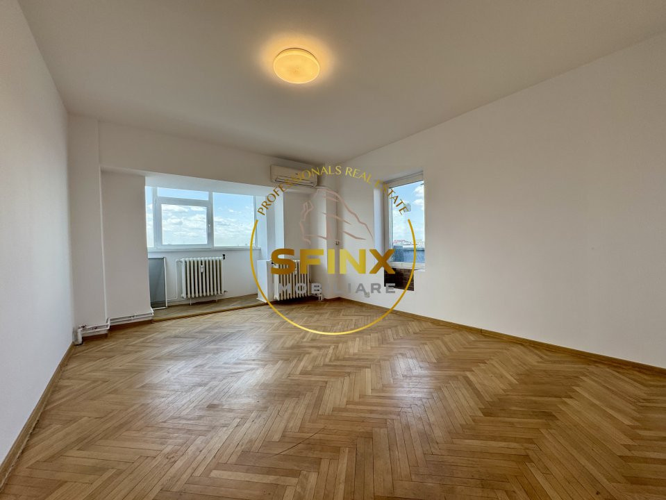 Apartament cu 3 camere Decebal 85 mp, 150 mp terasa cu acces direct si unic