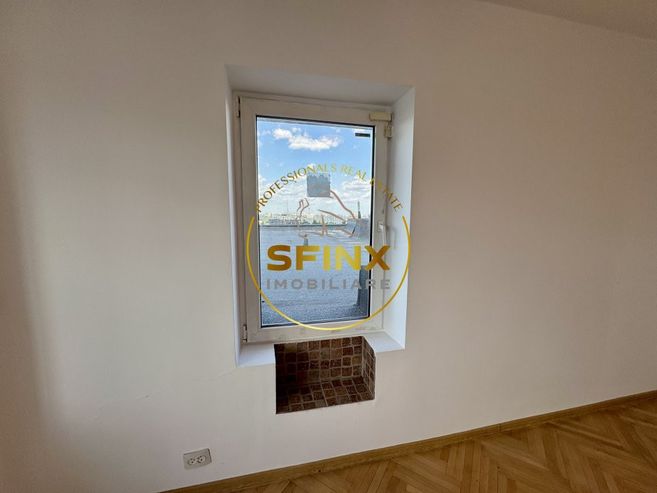 Apartament cu 3 camere Decebal 85 mp, 150 mp terasa cu acces direct si unic