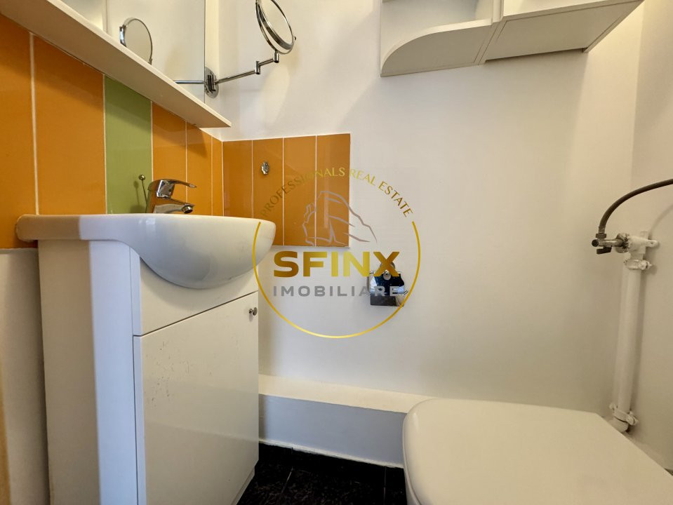 Apartament cu 3 camere Decebal 85 mp, 150 mp terasa cu acces direct si unic