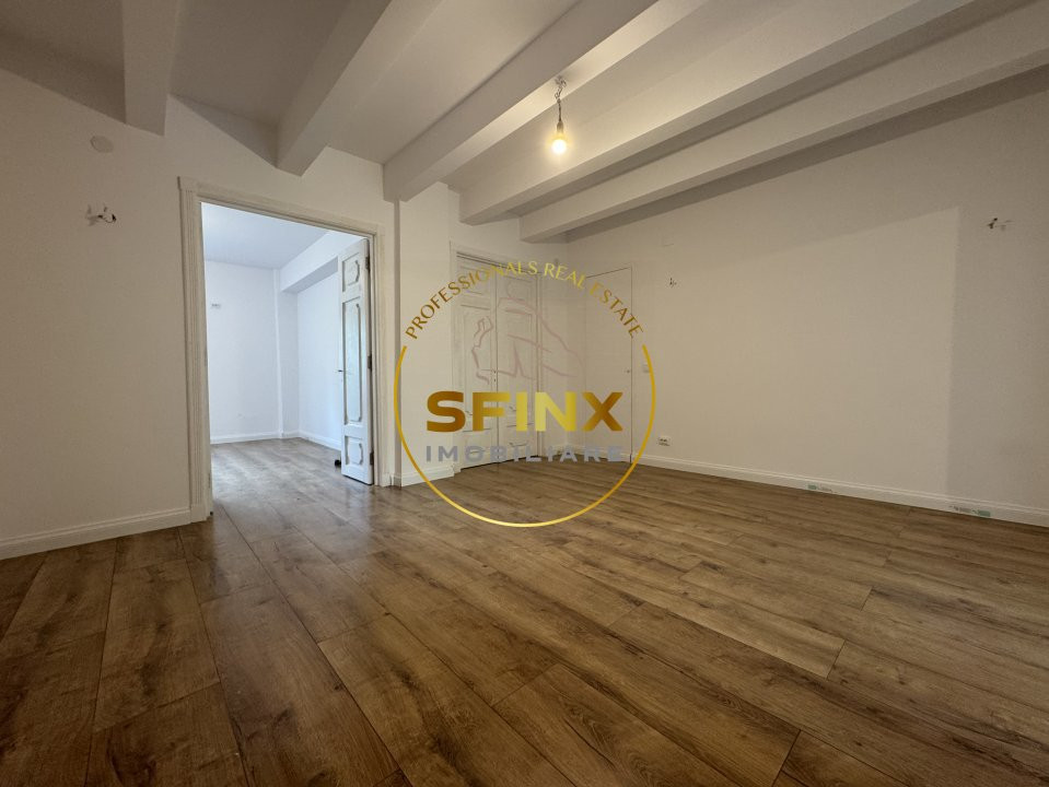 Vedere Directă către Parcul Cișmigiu Apartament cu 4 Camere Complet Renovat 2025