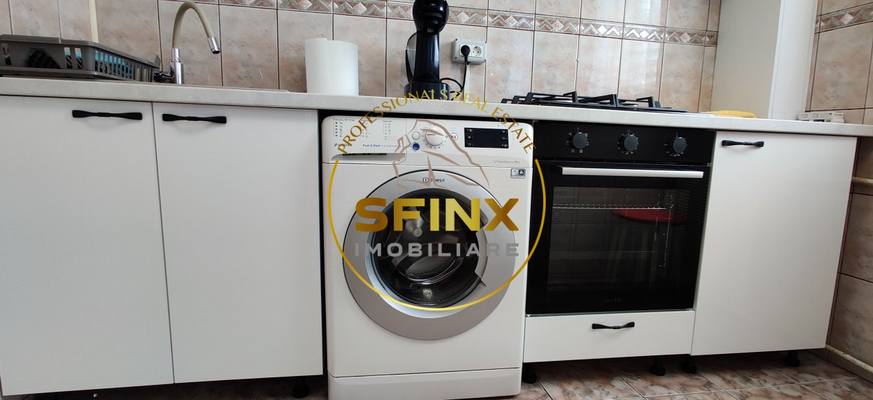Garsoniera Titan Minis Costin Georgian metrou parc