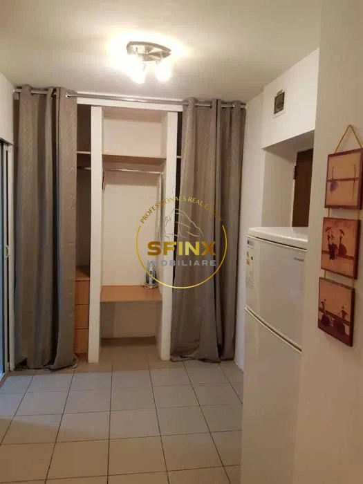 Garsoniera pet friendly Mall Vitan bloc 90