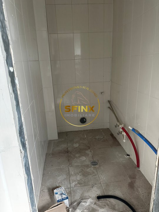 Cladire de vanzare pretabila clinica, birouri zona Decebal