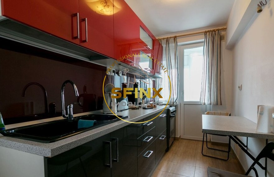 De inchiriat 2 camere zona Stefan cel Mare-Metrou