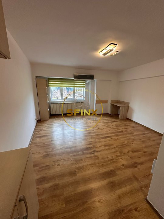 De inchiriat apartament cu 2 camere pretabil birou in zona Unirii
